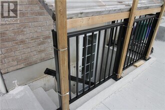 473 Avens St in Waterloo, ON - Building Photo - Building Photo