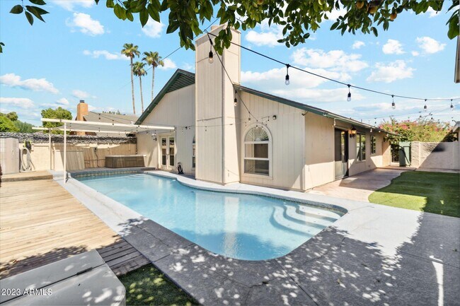 property at 2150 S Las Palmas