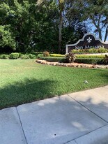 2070 Madeira Dr in Weston, FL - Building Photo