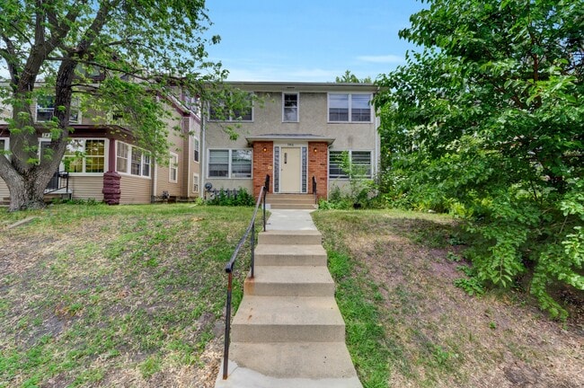 3416 Portland Ave S, Unit #4 in Minneapolis, MN - Building Photo - Building Photo