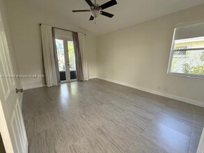 2644 Miller Ct in Weston, FL - Building Photo - Building Photo