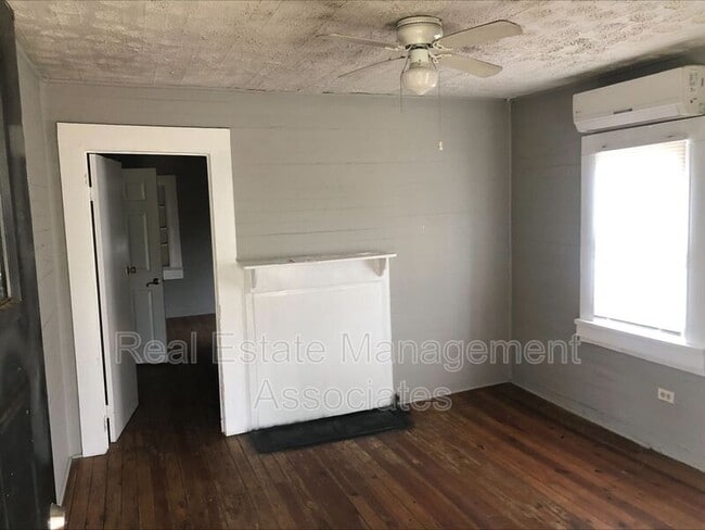 104 Grady St in Griffin, GA - Building Photo - Building Photo