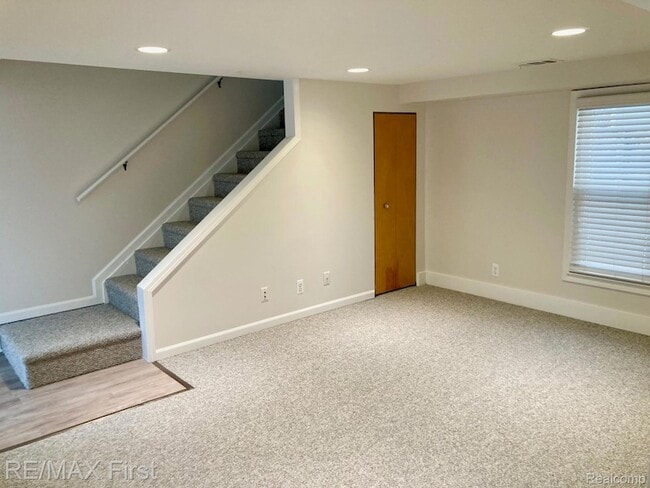 611 Fairgrove Ave in Royal Oak, MI - Building Photo - Building Photo