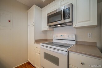 94-1405-1405 Polani St in Waipahu, HI - Foto de edificio - Building Photo