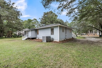 1594 Point Park Dr in Johns Island, SC - Building Photo - Building Photo
