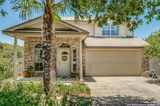 8227 Maloy Manor in San Antonio, TX - Building Photo - Building Photo
