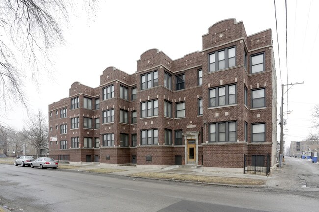 New Horizon Apartments in Chicago, IL - Foto de edificio - Building Photo