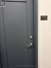 215 Jarvis St in Toronto, ON - Building Photo - Building Photo