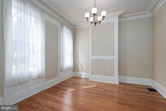 236 Mercer St in Trenton, NJ - Building Photo - Building Photo