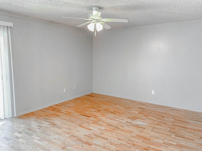 2131 74th St in Lubbock, TX - Building Photo - Building Photo