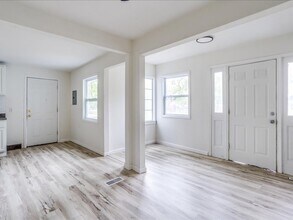 1451 N Pennsylvania Ave in Wichita, KS - Building Photo - Building Photo