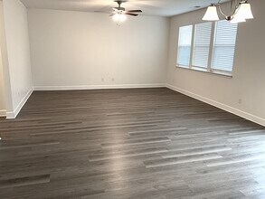 5702 Lakemont Dr in Smyrna, TN - Building Photo - Building Photo