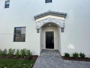 13072 SW 286th Terrace in Homestead, FL - Building Photo - Building Photo