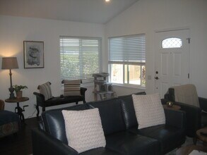 27101 Nogal in Mission Viejo, CA - Building Photo - Building Photo
