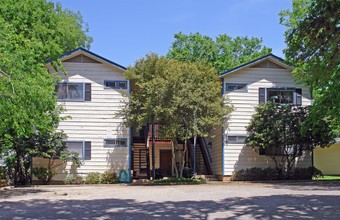 1620 Waterston Ave in Austin, TX - Building Photo - Building Photo