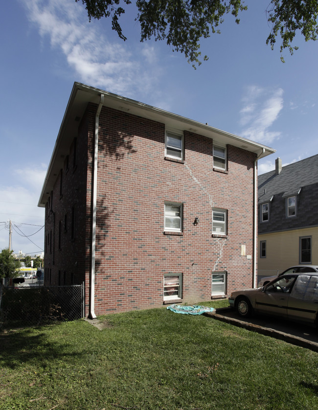 3208 Marcy St in Omaha, NE - Foto de edificio - Building Photo