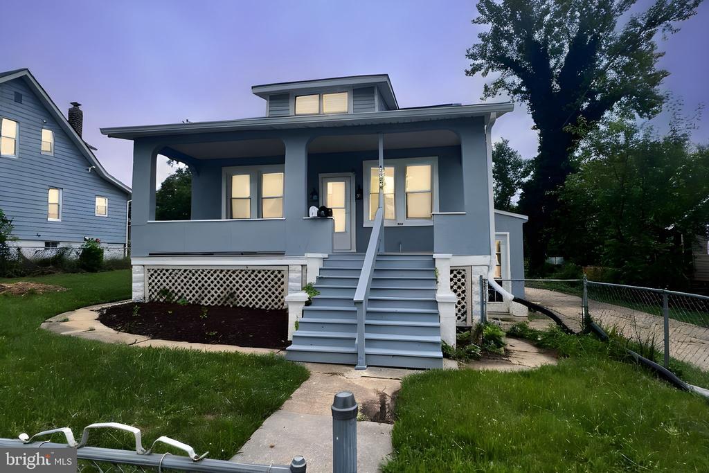 2502 Halcyon Ave in Baltimore, MD - Building Photo