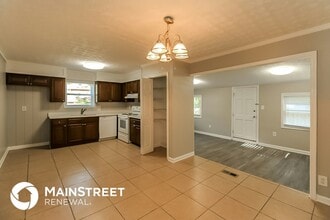 2745 Westford Ct SW in College Park, GA - Building Photo - Building Photo