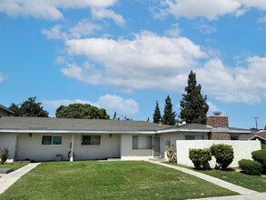 3504 W Mungall Dr in Anaheim, CA - Building Photo - Building Photo