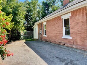 160 500 S in Bountiful, UT - Building Photo - Building Photo