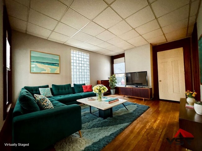 property at 628 N Main St