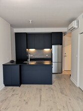 2300 Tupper Rue in Montréal, QC - Building Photo - Building Photo