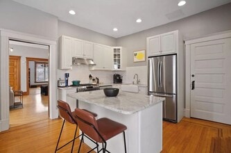 415 6th St SE in Minneapolis, MN - Building Photo - Building Photo