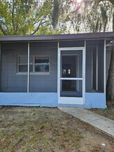 1000 E Magnolia Ave in Eustis, FL - Building Photo - Building Photo