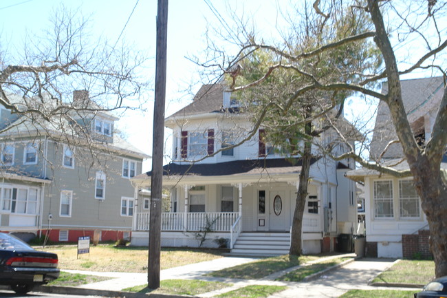 512 6th Ave in Asbury Park, NJ - Building Photo - Building Photo