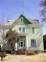 214 N 6th St in Cherryvale, KS - Building Photo