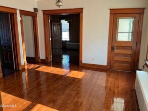 17 Belmont Pl in Amsterdam, NY - Building Photo - Building Photo