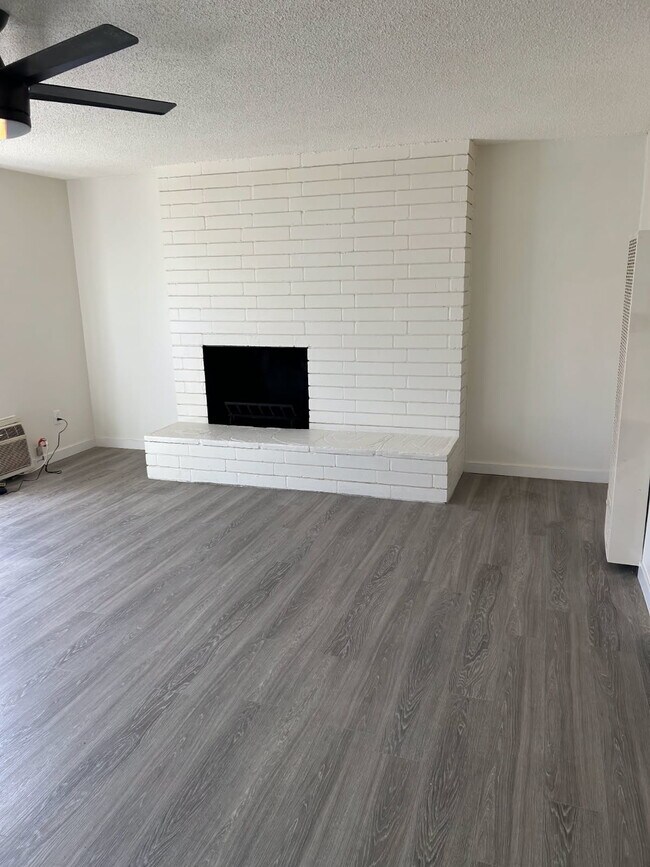 1314 Cuyamaca St, Unit 4 in El Cajon, CA - Building Photo - Building Photo