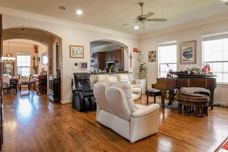 7608 Janak Dr in Houston, TX - Building Photo - Building Photo