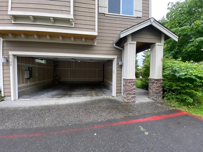 9920 1st Pl W in Everett, WA - Building Photo - Building Photo