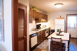 207 9th St NE in Cullman, AL - Building Photo - Building Photo