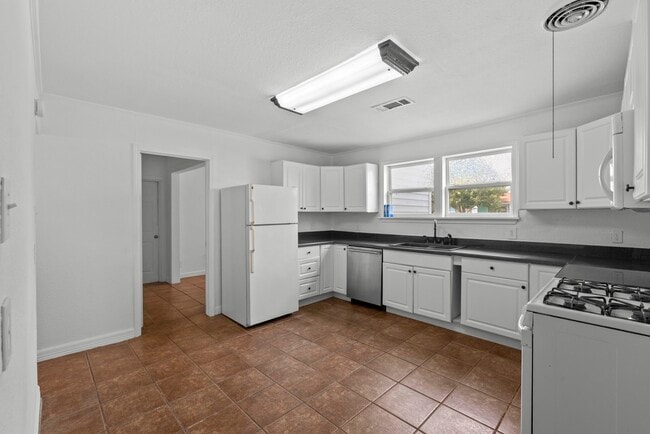 property at 5311 Perry Ave