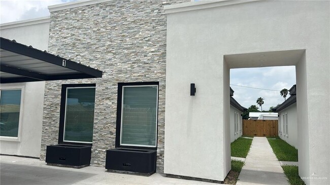 property at 2107 Dragonfly St