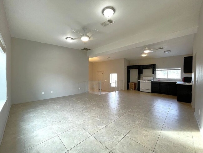 66404 Cahuilla Ave in Desert Hot Springs, CA - Building Photo - Building Photo