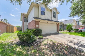 6838 Brushmeade Ln in Katy, TX - Building Photo - Building Photo