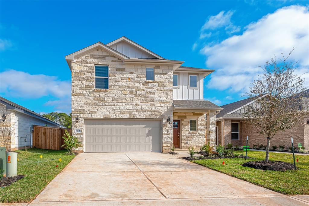 6712 Chinapkin Ln in Conroe, TX - Building Photo