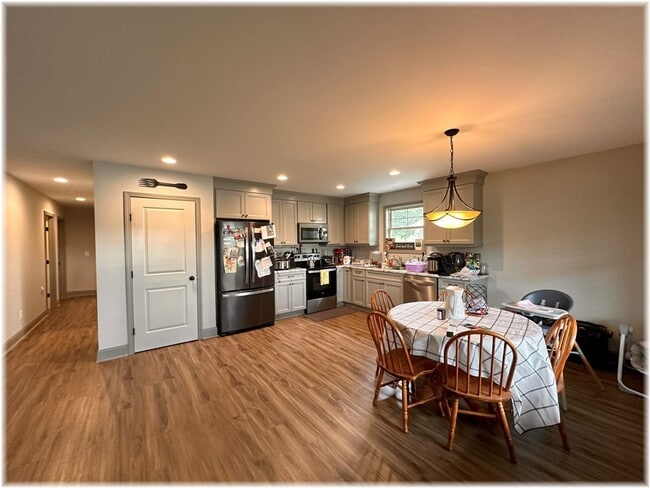 300 Cottage Hl Ct in Seneca, SC - Building Photo - Building Photo