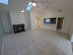 108 N Lake Cir in St. Augustine, FL - Building Photo - Building Photo