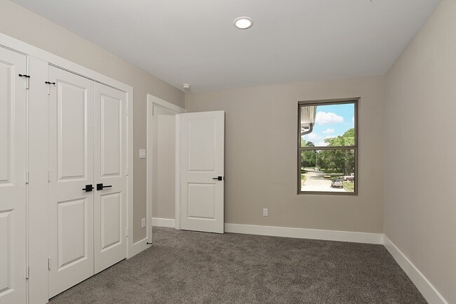 property at 2603 Piemonte Ave