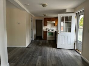 38 Mill St in Pepperell, MA - Building Photo - Building Photo