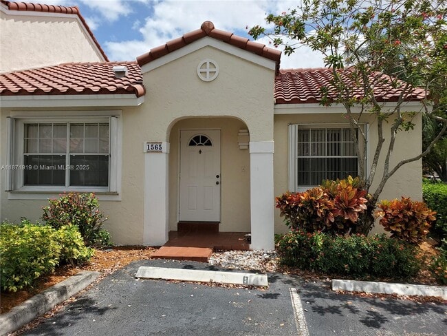 property at 1565 Springside Dr