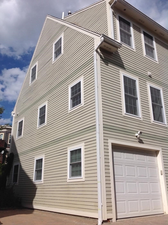 property at 280 River St
