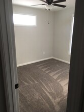 3 Amos Dr in Washington, IN - Building Photo - Building Photo