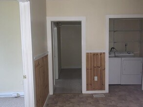 9 James St in Saratoga Springs, NY - Building Photo - Building Photo