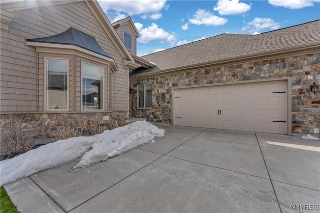 property at 5473 Firefly Ct