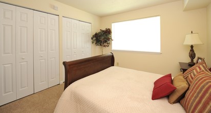 Horizons at Indian River Apartment Homes in Chesapeake, VA - Building Photo - Interior Photo